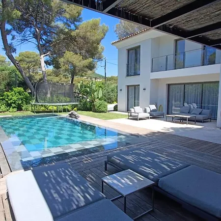 Superbe Contemporaine A Saint-raphael A 200 M De La Villa Saint-Raphael (Var)
